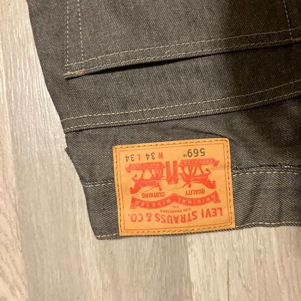 Levi's Men's Straight Fit Jeans in Dark Gray‎